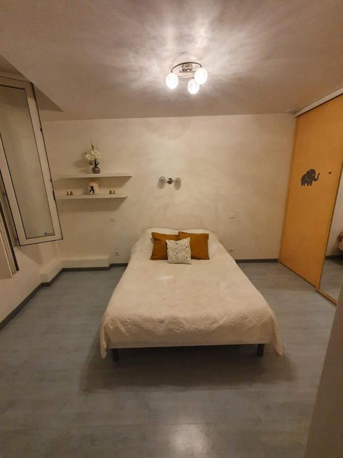 Appartement Ardeche Vallee De L'Ouveze Sans Exterieur Mais A Proximite De Parcs Flaviac Exteriör bild